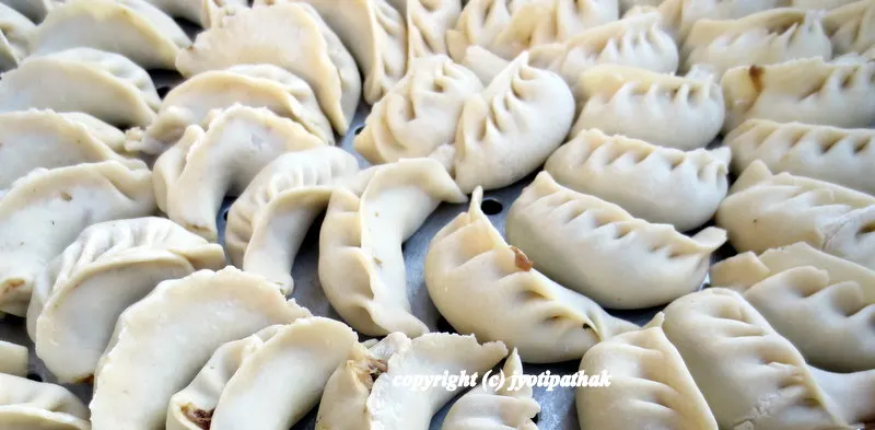 Momos - म:म: or मोमो (Dumplings)