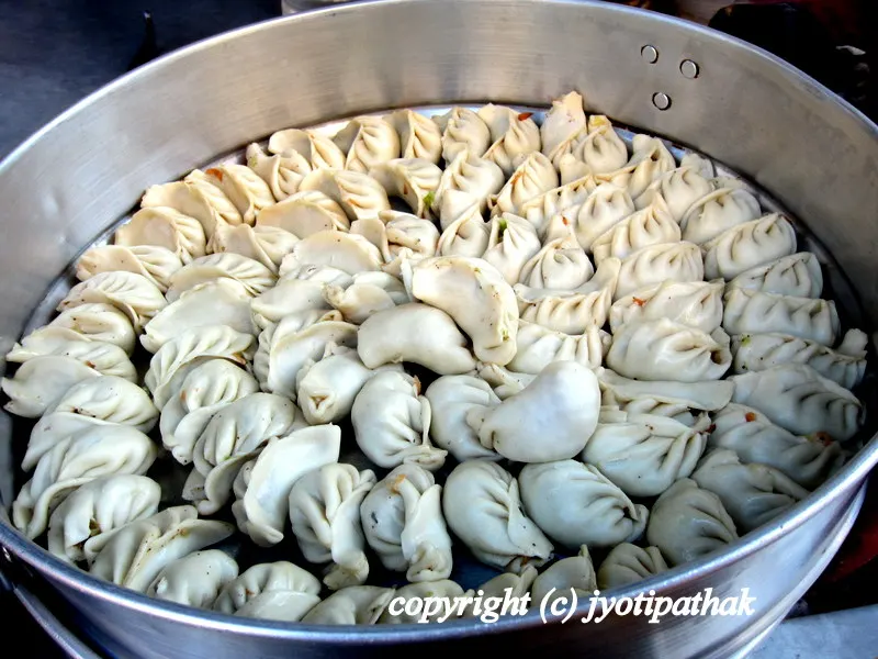Momos - म:म: or मोमो (Dumplings)