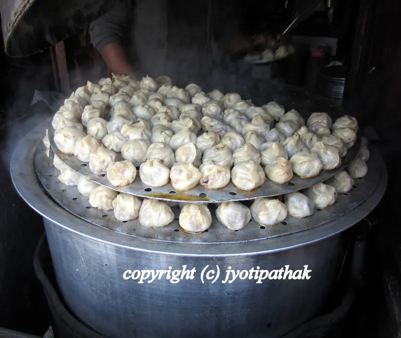 Momos - म:म: or मोमो (Dumplings)