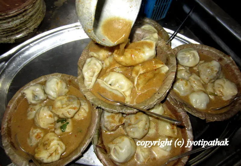 Momos - म:म: or मोमो (Dumplings)