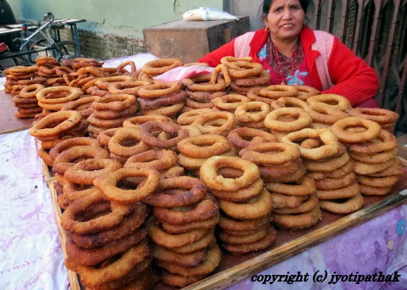 Sel-Roti (fried rice-bread), the most popular festive food prepared during the auspicious time. Please check my previous posting on sel-roti by clicking here.