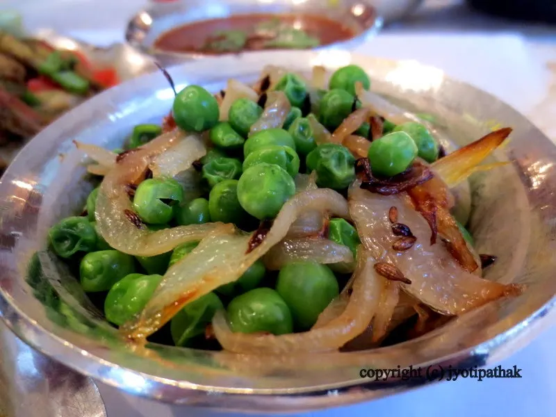 Buttered Peas with ginger-garlic and spices (kerau ko tarkaari)