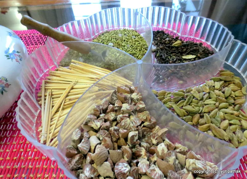 Nepali Paan Battaa - नेपाली पानबट्टा (After-meal Refresher)