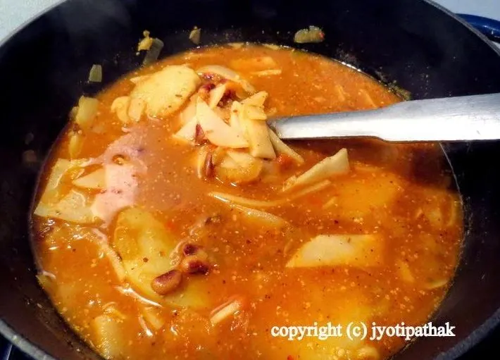 Top 18 Foods to Try in Nepal